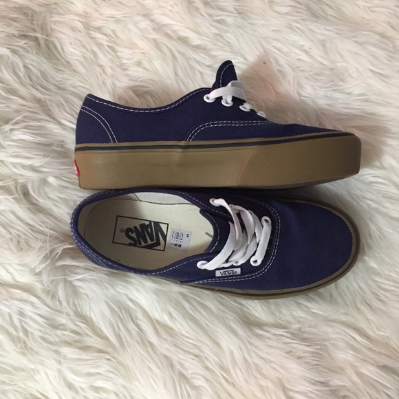 navy blue platform vans